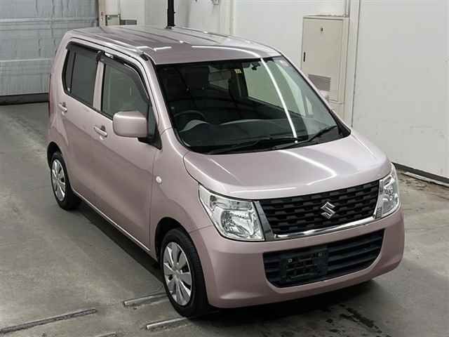 90201 Suzuki Wagon r MH34S 2014 г. (MIRIVE Saitama)